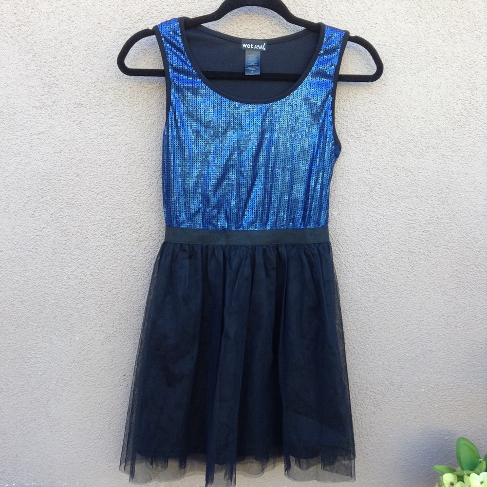 Wet Seal black and blue sequins dress